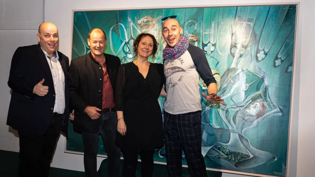 Galerist Klaus Billinger, Odörfer-Chef Christof Schell, Künstlerin Tamara Kolb und Künstler Tom Lohner