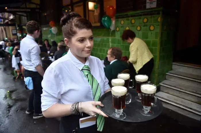 Zum St. Patrick's Day gehört natürlich ein (oder mehrere) Guinness, das berühmte Bier aus Dublin.