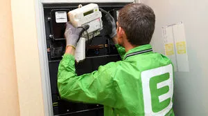 Arbeit am Zähler (Archivbild)