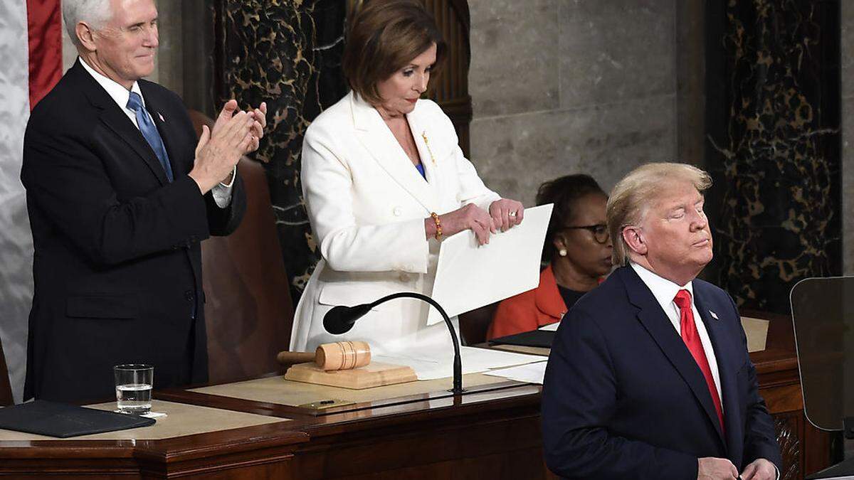 Pelosi zerriss demonstrativ das Manuskript von Trumps Rede