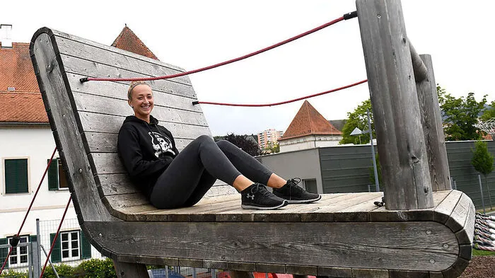 Lisa Hofbauer bei ihrem Heimatbesuch im Funergy Park in Weiz