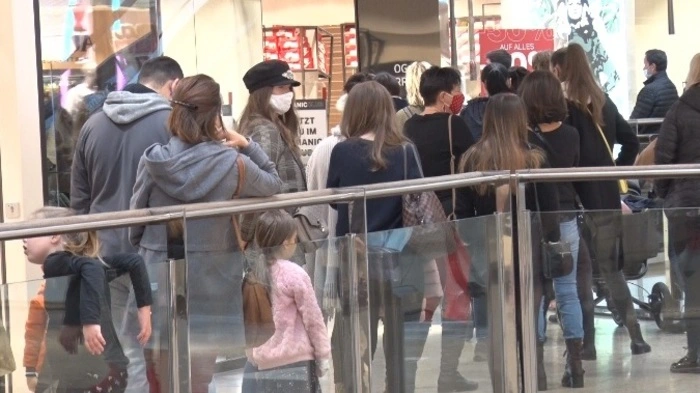 Die City Arkaden sind am Samstag sehr gut besucht.