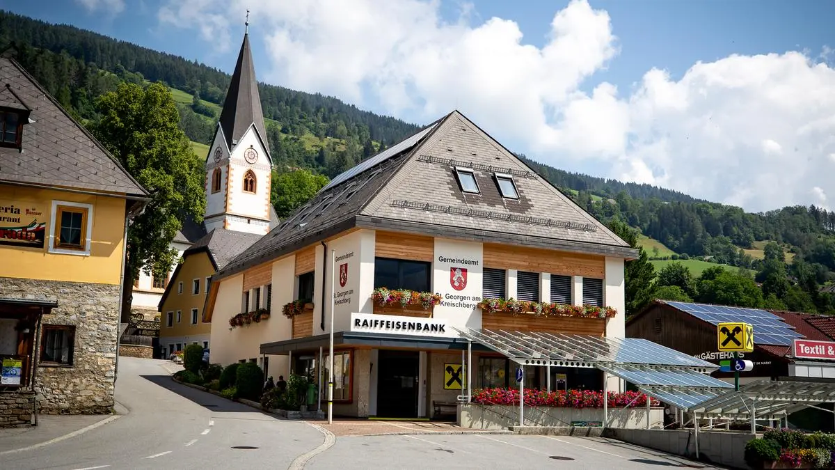 Die Raiffeisenbank wurde komplett erneuert und ausgebaut