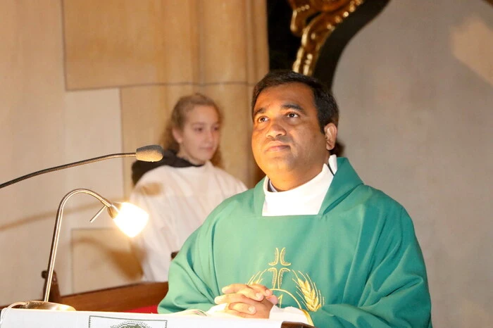 Im Rahmen der heiligen Messe mit Provisor Ramesh Jyothi war man mit den Gedanken bei den verstorbenen Abwehrkämpfern des Görtschitztales. 