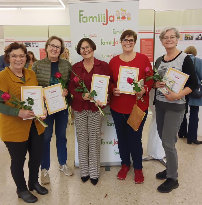 Wurden beim Teamtreffen geehrt: Anita Gössnitzer, Margit Winkler, Elisabeth Sagerschnig, Martina Göritzer und Isabella Reiter