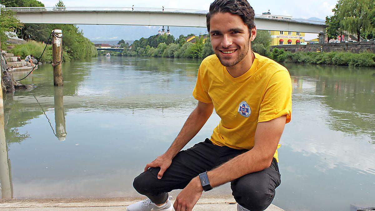 Martin Wiener aus Villach hilft aus Leidenschaft, ist Wasserretter und beim Roten Kreuz