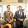 Von links: Ersatzmitglied Ralph Sternjak (SPÖ) und der neue Landeshauptmann Daniel Fellner (SPÖ)