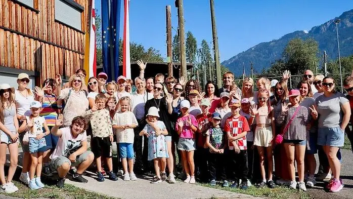 Kinder aus der Ostukraine machen Urlaub im Gailtal