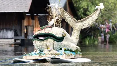 Der „Schlauwal“, eine Hommage an den verstorbenen langjährigsten Narzissenfest-Teilnehmer, erreichte den dritten Platz