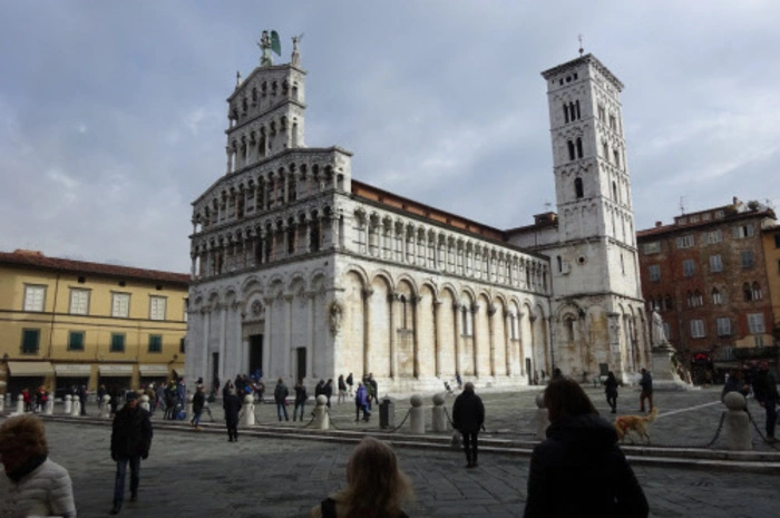 Nach dem Dom ist San Michele die bedeutendste Kirche in Lucca. Sie stammt aus dem 12. Jahrhundert.