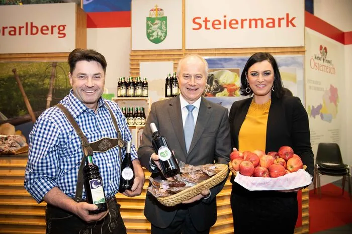 ... und Agrarpolitiker wie Ministerin Elisabeth Köstinger oder den steirischen Agrarlandesrat Hans Seitinger