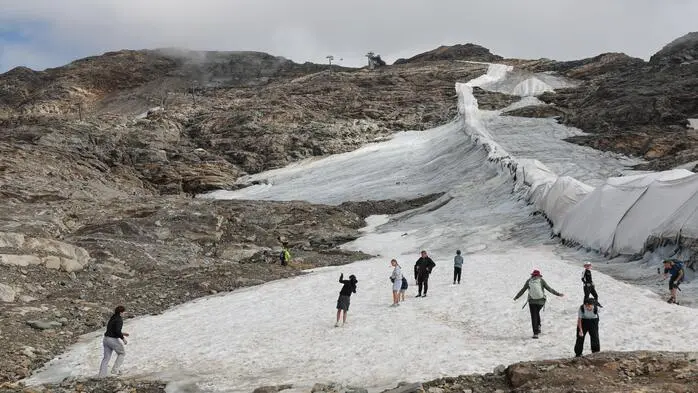 Die Gletscher schwinden auch in Österreich, wie hier der Mölltaler Gletscher in Kärnten – die Gefahren nehmen dadurch zu, auch für Wanderer