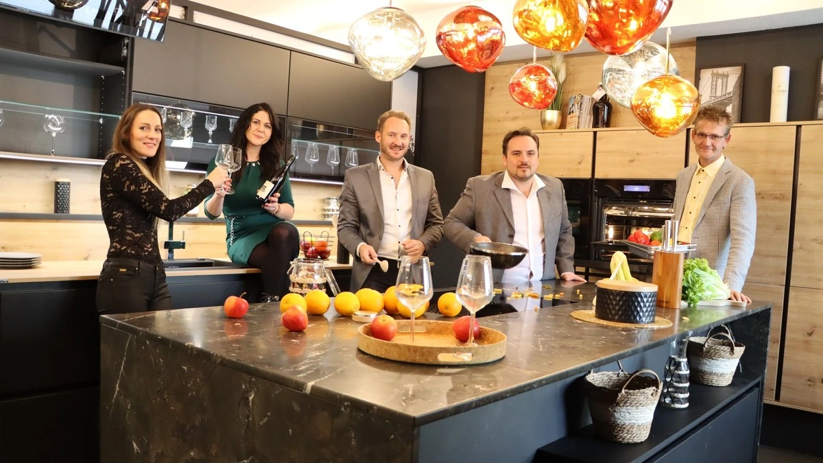 Sarah Jernej (Finanz), Jacqueline Thaler (Beratung), Rafael Jernej (Geschäftsführung), Daniel Oschmautz (Geschäftsführung) und Diethard Seebacher (Beratung).