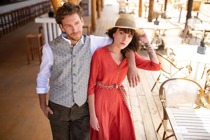 Bei "Karl & Luise" trifft Retro-Stil auf Trachtentradition