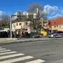 Die Polizeikontrolle an der Ecke Waagstraße/Oktoberplatz in St. Veit