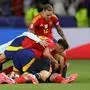Spanish players celebrate after winning the UEFA Euro 2024 final football match between Spain and England at the Olympiastadion in Berlin on July 14, 2024. (Photo by Adrian DENNIS / AFP)