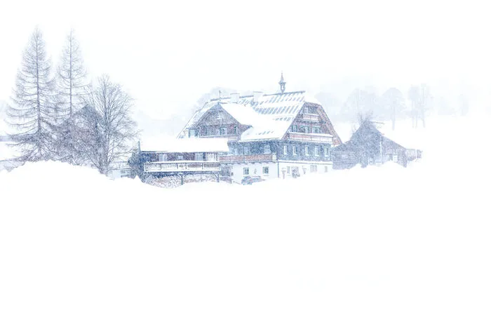 Dichtes Schneetreiben herrscht auch weiterhin