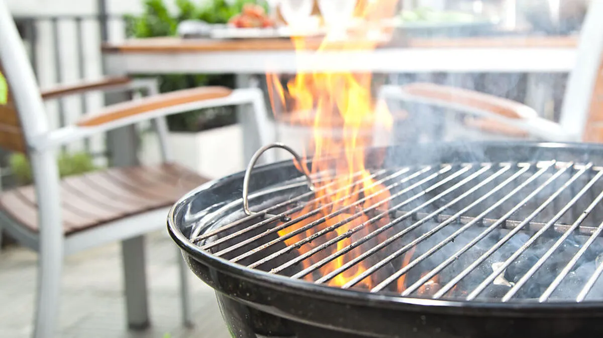 So startet man ohne Nachbarschaftsstreit in die Grillsaison 