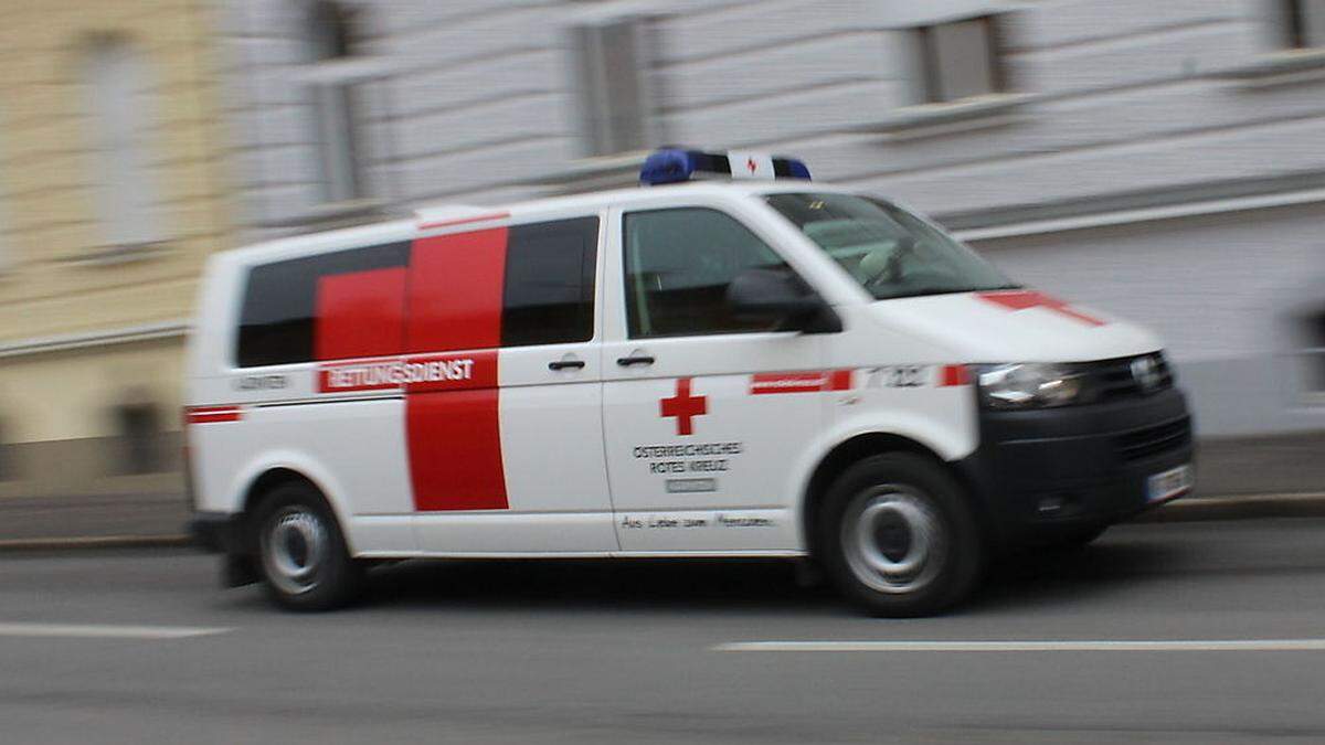 Der Verletzte wurde in die Innsbrucker Klinik eingeliefert