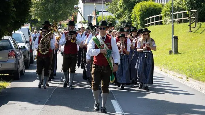 Am Donnerstag wurde vielerorts Fronleichnam gefeiert. So wurde auch in Eichberg der Fronleichnamstag feierlich begangen.