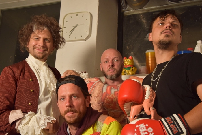 Köhlers Band "Köhder" spielt beim Lesefest im Alten Kino Liezen am 20. November
