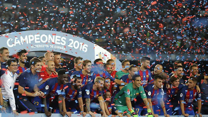 Barcelona feiert Sieg im spanischen Supercup