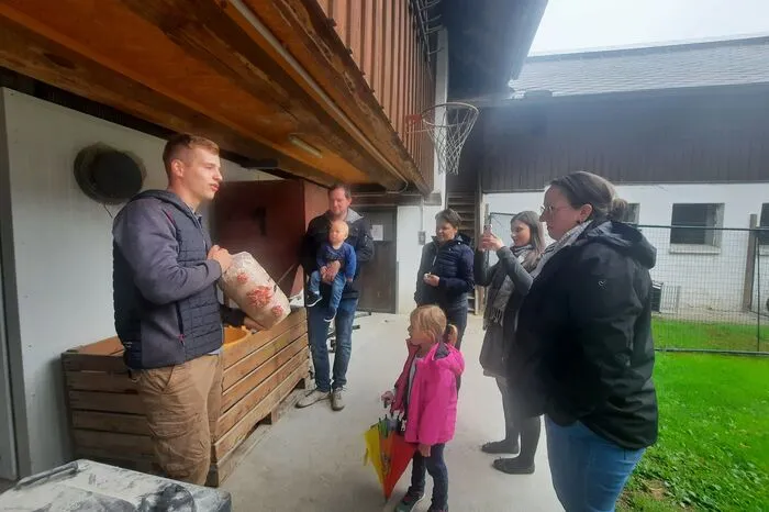 Neben der Ferkelaufzucht betreibt Familie Kirchsteiger auch eine Pilzzucht.