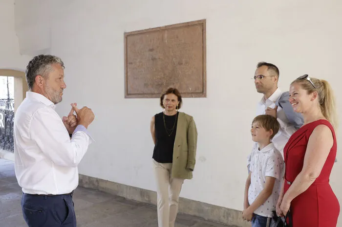 Staatssekretärin Susanne Kraus-Winkler war bei einer Führung durch die Hofburg dabei.