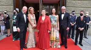 Große Roben sind bei Premieren bei den Salzburger Festspielen gefragt