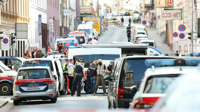 Großeinsatz der Polizei in der Währinger Straße in Wien