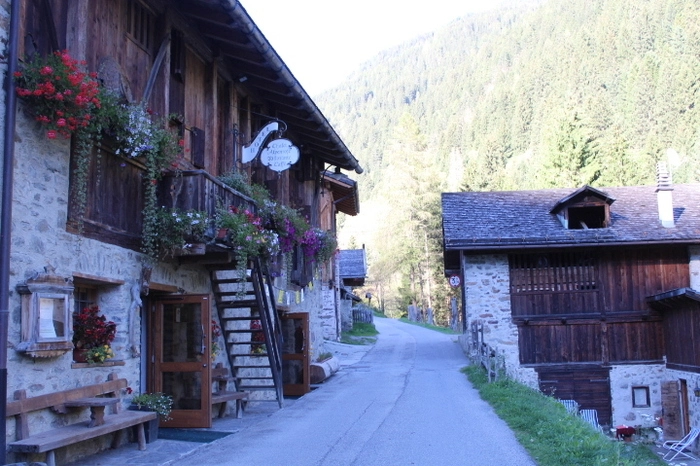 Das Biohotel befindet sich mitten im Nationalpak Stilfersjoch, fernab des touristischen Trubels.
