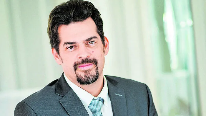 MMag. Günther Wurzer, MBA, Leiter der Abteilung Gesundheit und Pflege des Landes Kärnten: "Unser Ziel ist es, das Pflegepersonal zu entlasten und die Pflegequalität durch eine Senkung des Personalschlüssels zu erhöhen."