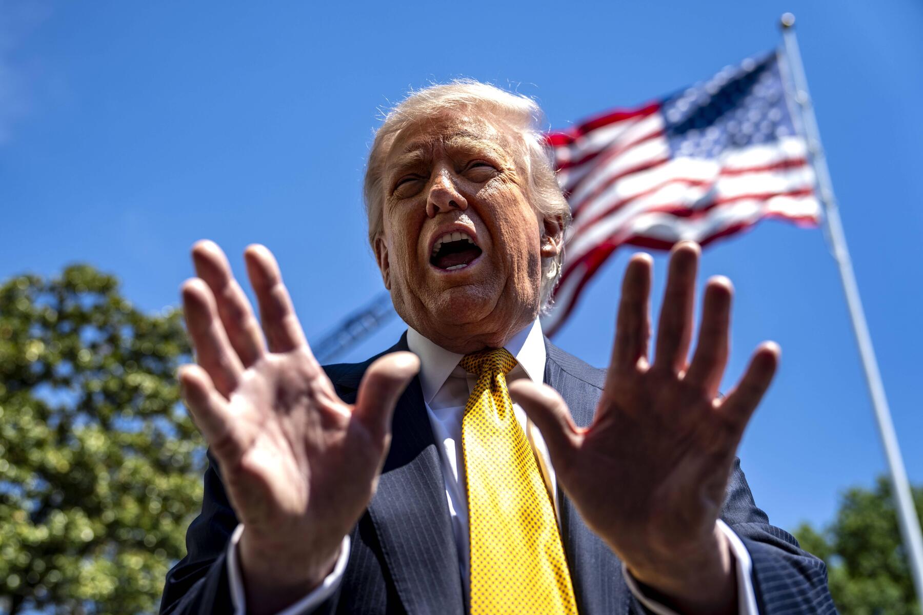 Keine neuen Kriege? Trump bestreitet sein Wahlkampfversprech