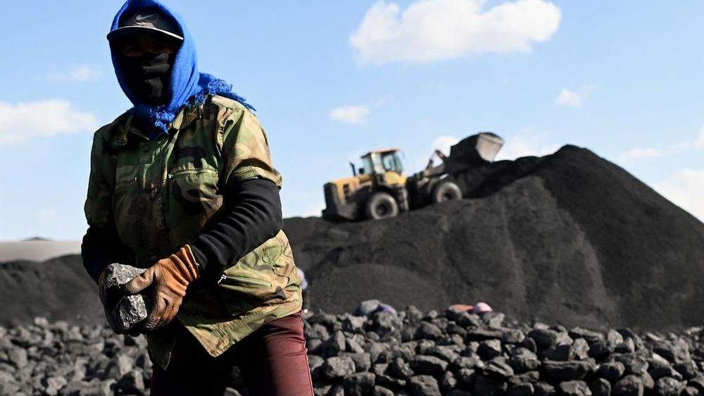 Ein Arbeiter auf einer Kohlemine in der chinesischen Provinz Datong