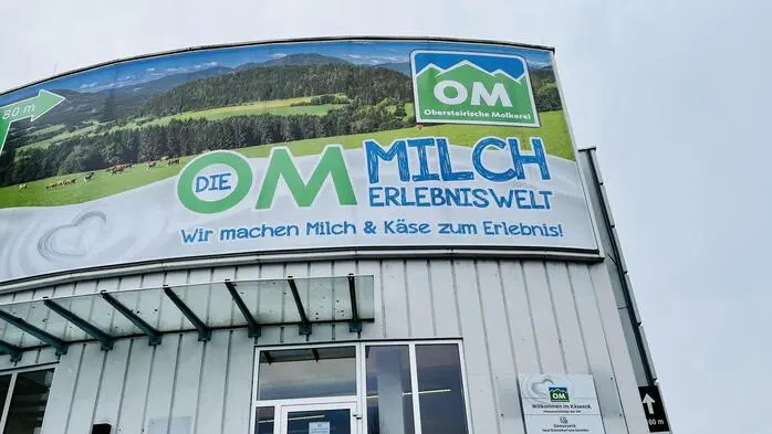 Die OM ist in Knittelfeld ansässig. Zuletzt hatte sie einen „Käseeck“-Laden eröffnet