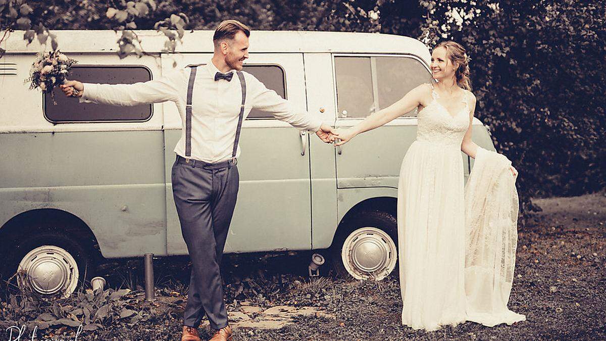 Sigune und Matthais aus Straden gaben sich in der Träumerei in Maria Bild das Jawort. Ein Foto von ihrer Hochzeit wird nun prämiert