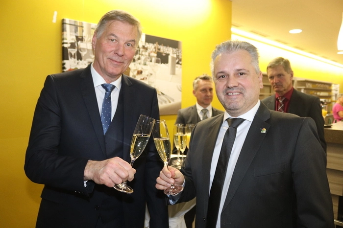 Weitere Fotos zum Durchklicken!