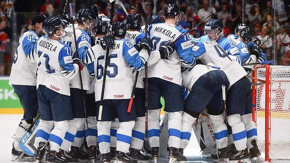 Finnland steht im Finale - weil man die bisher ungeschlagenen Russen 1:0 bezwang. 