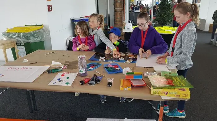 Im "Voest Alpine Wing" und im Freigelände des Spielberger Red-Bull-Rings dürfen sich Kinder in den Osterferien so richtig austoben.