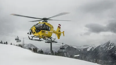 Auch das Team des  Rettungshubschraubers konnte der Frau nicht mehr helfen