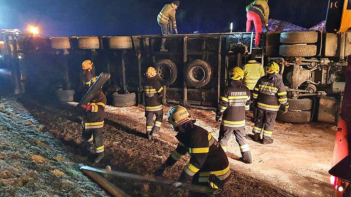 Der Bergeeinsatz forderte die Feuerwehrkameraden