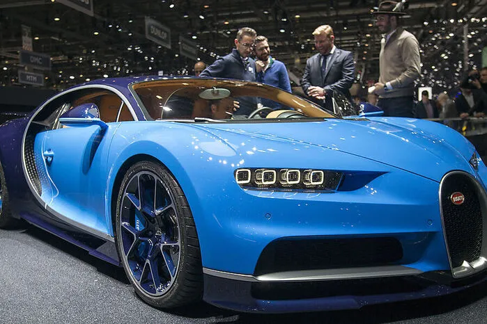 Unter Piëch steigt VW in das Luxussegment ein. Unter anderem wurden Bentley, Bugatti und Lamborghini gekauft und das Oberklassemodell Phaeton herausgebracht.