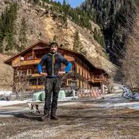 Albrecht Ortner musste seinen Hof verlassen und sucht nun nach einer Lösung