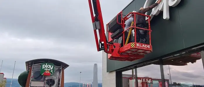 An allen Ecken und Enden wird gearbeitet
