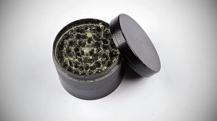 Eine Marihuana-Mühle