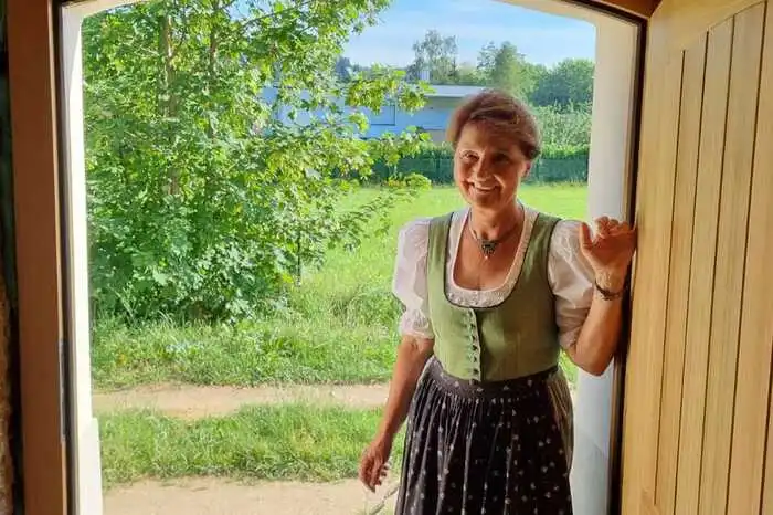 Helga Bültermann-Igler ist die Besitzerin des Wetterturms 
