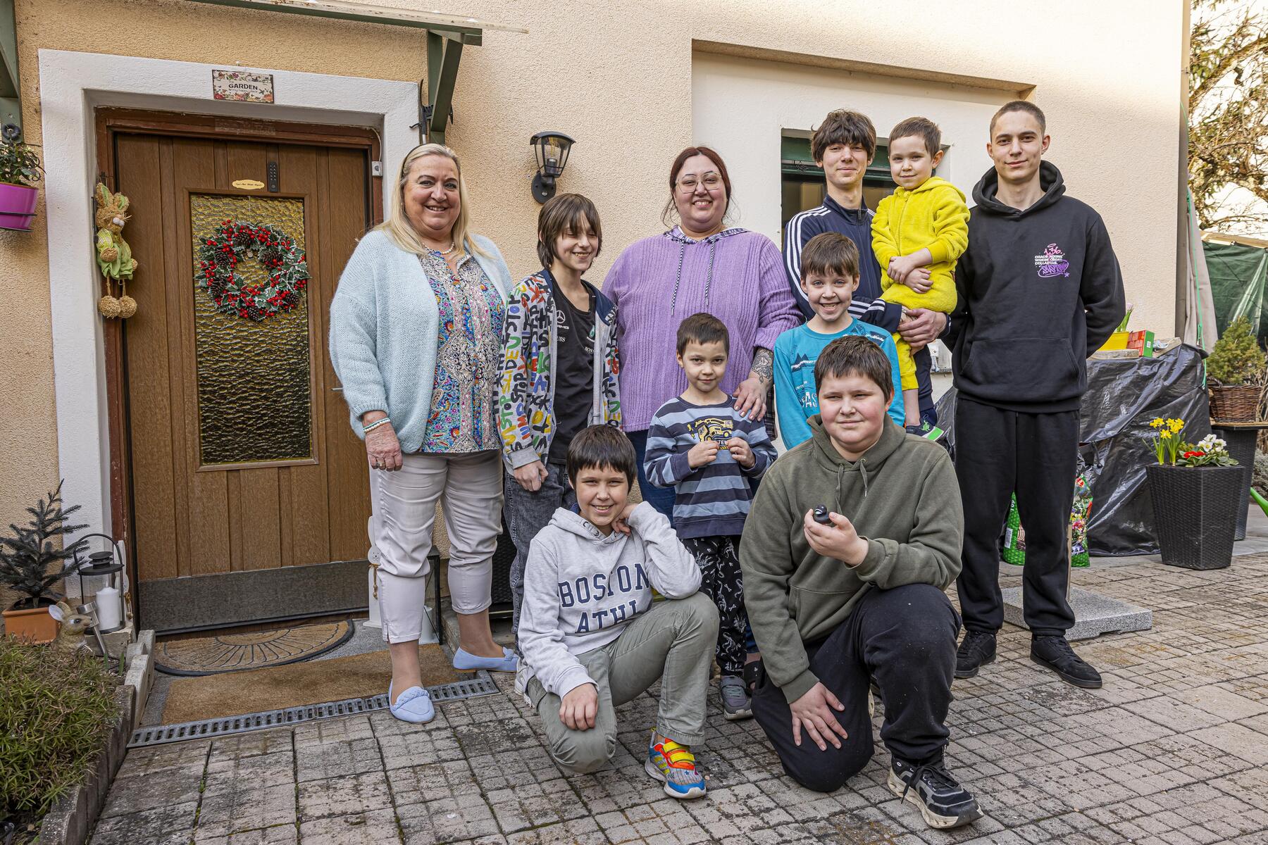 Ehemalige Lehrerin nahm elfköpfige Familie aus dem Kriegsgebiet auf