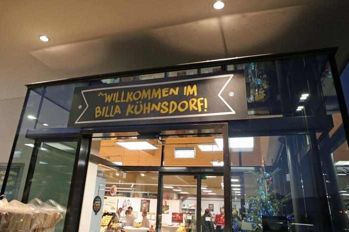 "Willkommen im Billa Kühnsdorf" . . .