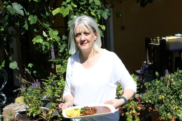 ... sowie Juniorchefin Melanie Eichbauer (Foto).