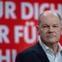 Bundestagswahl 2025 - SPD am 23.02.2025 im Willy-Brandt-Haus in Berlin Olaf Scholz  Bundeskanzler / Bundeskanzlerkandidat Sozialdemokratische Partei Deutschland  *** Bundestag election 2025 SPD on 23 02 2025 at Willy Brandt Haus in Berlin Olaf Scholz Federal Chancellor Federal candidate for Chancellor Social Democratic Party of Germany xJRx